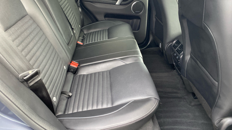 Land Rover Discovery Sport 2.0 D200 Dynamic SE 5dr Auto [5 Seat] Diesel Station Wagon